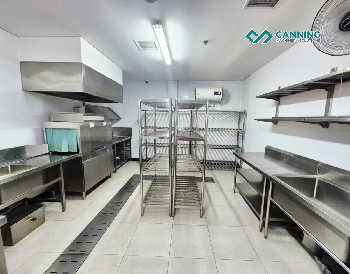 Commercial Kitchen